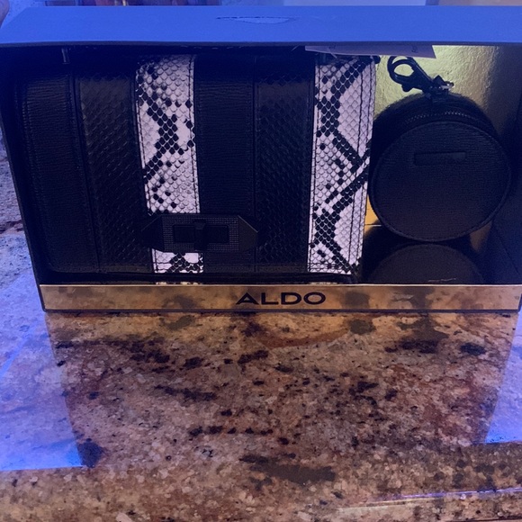 Aldo Bags Nwt Aldo Black And White Purse With Extra Black